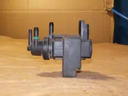 Soupape à vide OEM 98320210580 pour Peugeot 508 1.6B