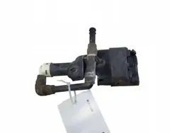 Vasen ajovalopesuri OEM GS1F5182X Mazda 6:lle