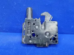 Huvlås AUDI Q7 Q8 4M0823509B