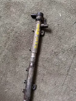 RAIL DE COMBUSTIBLE MERCEDES SPRINTER W906 2.2 CDI A6460701895