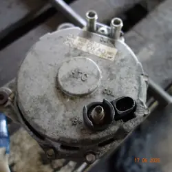 Vaihtovirtageneraattori 5.2 FSI Audi 190A