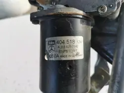Motor de limpiaparabris delantero W203 A2038200342