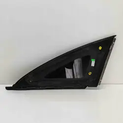 Begagnat vänster bakruta OEM 43R00128 Mercedes CLA