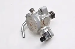 Mazda 2 Bränslepump PYFA203F0 296100-0580 - Begagnad