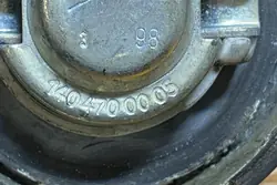 Bouchon de réservoir MERCEDES-BENZ E (W210) 1404700005