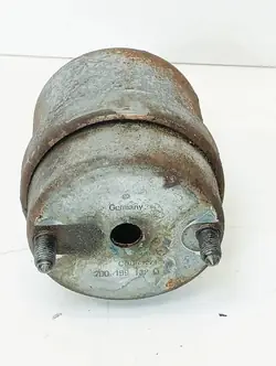 VW Transporter T4 Engine Mount Bracket 2.5