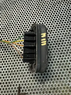 Renault Master III Luistava Oven Lukitus OEM 252160005R