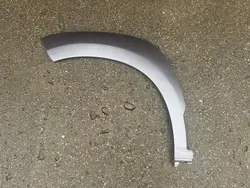 Hyundai Kona I 17 Etu vasen lokasuoja OEM