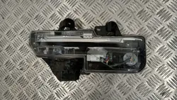 OEM DFR5-51060 Halogeeni LED DRL Mazda CX-30:lle
