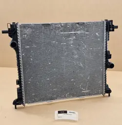 Radiador de água OEM 50532232 para Alfa Romeo Stelvio