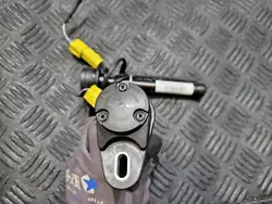 OEM 2139062201 Pyroteknisk Motorhuvesladdning Vänster/Höger