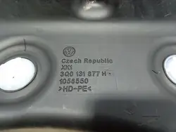 Tanque AdBlue VW Arteon OEM 3Q0131877H - Usado
