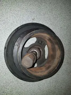 Poulie vilebrequin OEM 11231438995 pour BMW Série 3