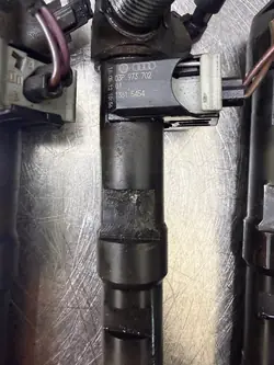 Injecteur VW AUDI SKODA 1.2 TDI 03P130277