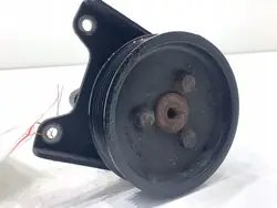 Ohjaustehostimen pumppu BMW E60 2.2 170hv 03-10 OEM LORK-264-17290