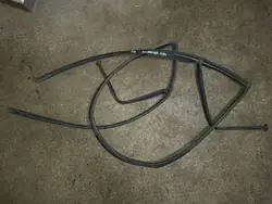 BMW E34 konepellitiiviste OEM 51711944588 - Käytetty