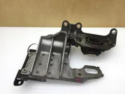 Nissan Qashqai J10 1.6 Supporto motore