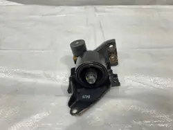 Suporte de amortecedor Suzuki Swift MK8 - Peça OEM
