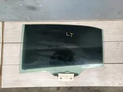 Vidro da porta traseira esquerda GD9BF25701A Lincoln Continental