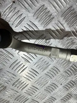 Varilla de dirección derecha OEM L1TC-3289 Ford Puma MK2
