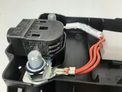 Mercedes Akun Sulake OEM N000000008657 - Käytetty