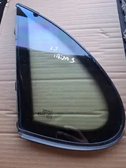 Janela lateral esquerda traseira OEM 525252200 Seat Ibiza 3