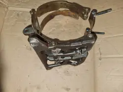 Volvo OEM 32255824 Pakoputken kiinnike