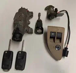 SKODA Sytytysavainten Setti, sopii Audi VW, OEM 8L0 857 113A