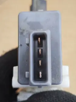 Zentralverriegelungsaktuator OEM SIŁOWNIK VW Passat B4