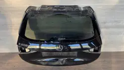 Mercedes C-luokka W206 takaluukun lasi OEM 2067402500
