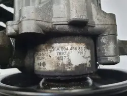 Pompe de direction OEM A0044668301 pour Mercedes R300