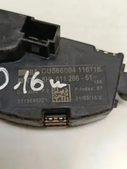 Lämmityspuhaltimen rele OEM 5HL01126651 Mercedes-Benz Vitolle