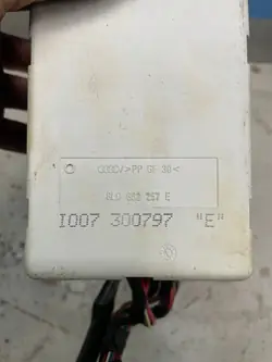 Audi centrale vergrendelpomp OEM 8LO862257E - Gebruikt