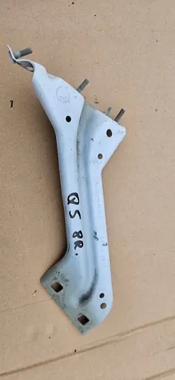 Vänster skärm fäste Audi Q5 8R0821135