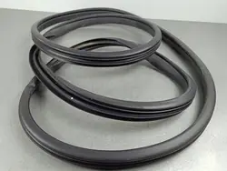 Guarnizione porta posteriore Mazda CX-9 2022 OEM FOB55487