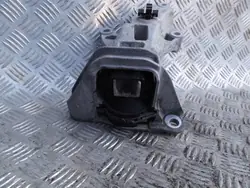 Dacia Duster Moottorin Kiinnike OEM 112322283R - Käytetty