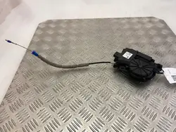 Land Rover Discovery 5 takaluukun lukkoaktoori OEM DK62404C10AD