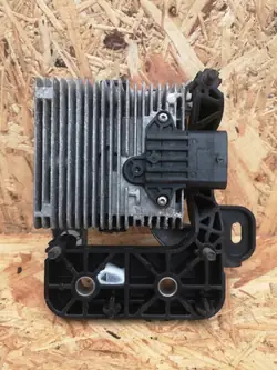Radarhalterung OEM 9855778480 für Peugeot 2008 II