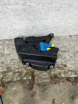 Audi AdBlue-tank OEM 8W0131878BH - Gebruikt