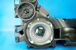 Subwoofer Bose OEM 4M0035298 para Audi Q7 SQ7