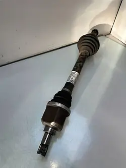 Arbre de transmission gauche Peugeot 208 I 1.6 Blue HDI 9656135280