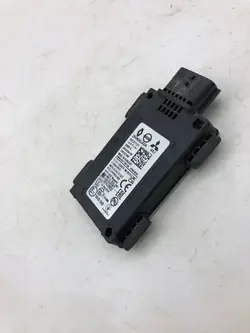 Module angle mort OEM 284N06UA0A pour Nissan Qashqai