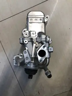 Refroidisseur EGR OEM 147353806R pour Renault Master III 2.3 DCI