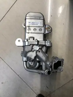 Refroidisseur EGR OEM 147353806R pour Renault Master III 2.3 DCI