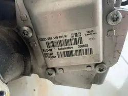 Suporte compressor suspensão OEM 06E145601AP
