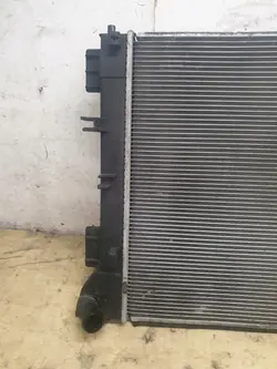Radiateur d'eau pour SPORTAGE IV TUCSON III 15- 25310D7500