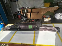 OEM 0635664 framförstärkning för BMW 5 E34