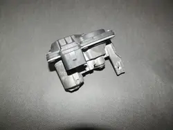 Audi A3 8V 2.0 TDI Pakoputkikansi OEM 5Q0253691D