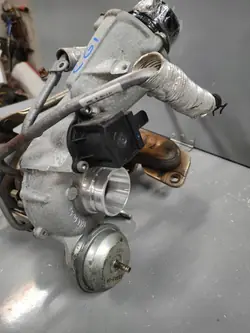 Mercedes Turbo OEM A2700902980 CLA/GLA:lle