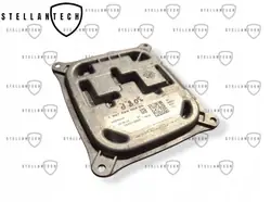 Module LED Peugeot 308 II T9 OE 130723940400